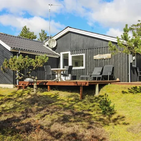 Glady - 500m From The Sea By Interhome Vejers Strand